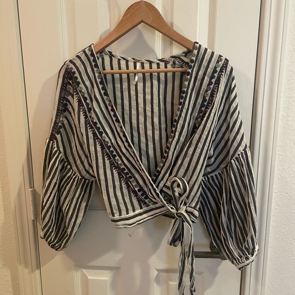 Free People wrap crop top. - Picture 1 of 3
